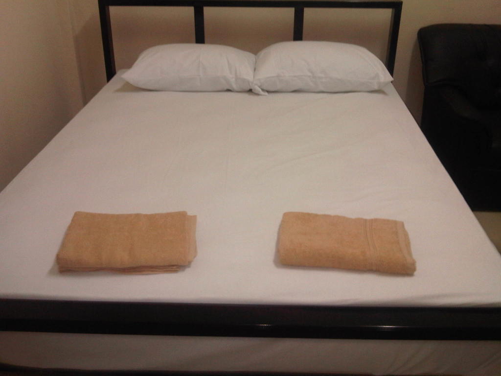 Lee House Inn Bangkok Room photo