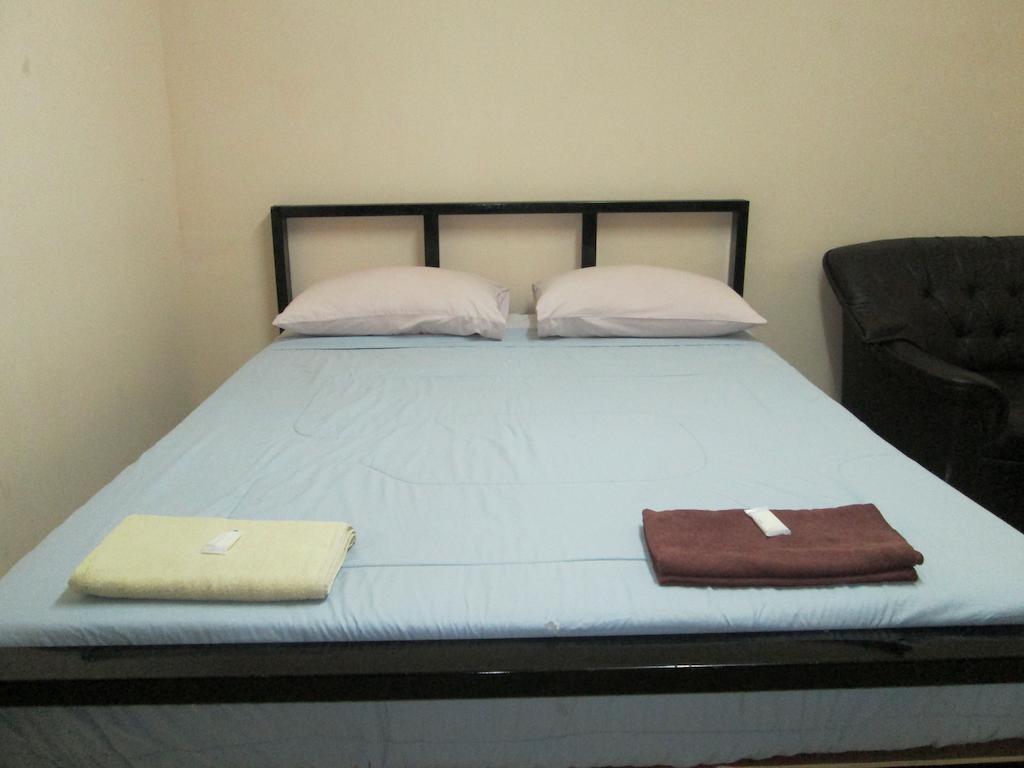 Lee House Inn Bangkok Room photo